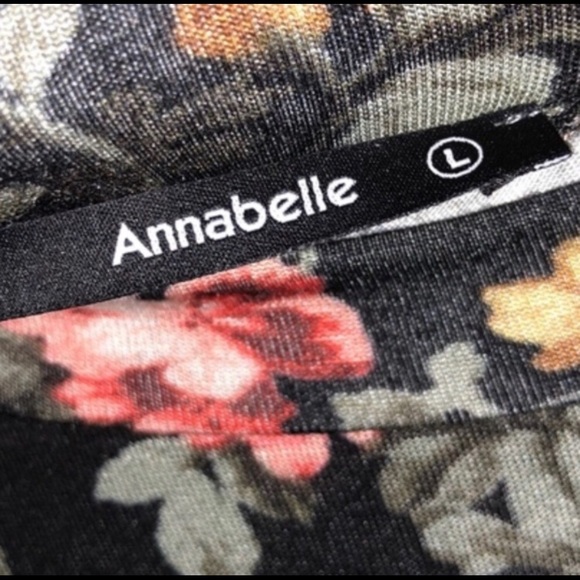 Annabelle Floral Hi-low Tunic. Large - Picture 4 of 8